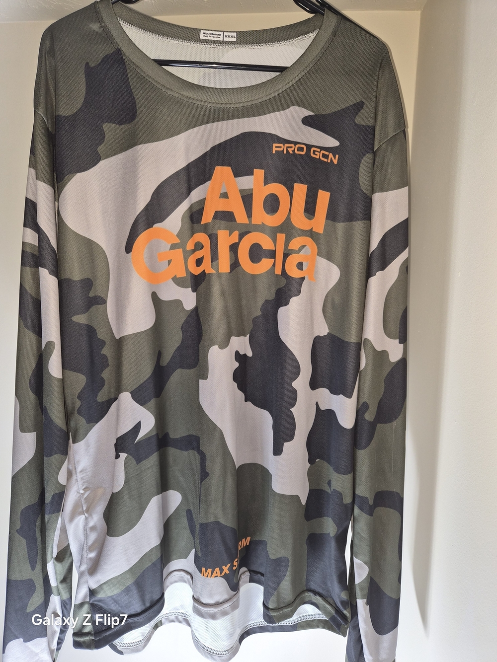Abu Garcia Men's Camo Long Sleeve Performance Shirt - Olive/Gray
